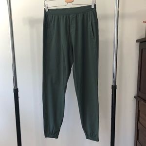 Lululemon Surge Jogger. Small. Green.